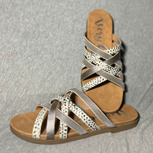 Load image into Gallery viewer, Very G- Giselle Sandals